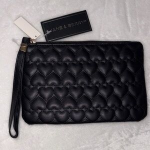 Jane & Berry Black Heart Quilted Wristlet